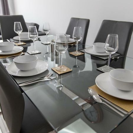 London Northwick Park Serviced Apartments By Riis Property Harrow Kültér fotó
