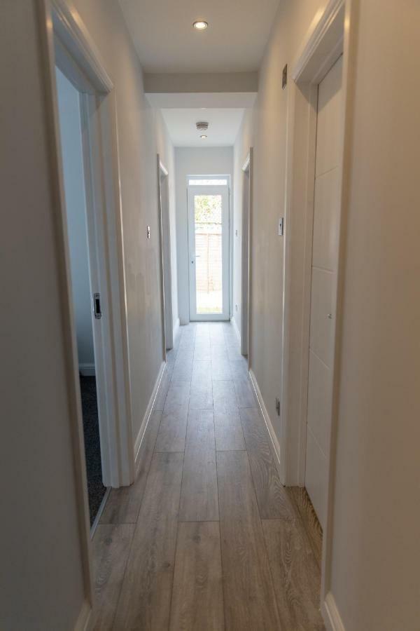 London Northwick Park Serviced Apartments By Riis Property Harrow Kültér fotó