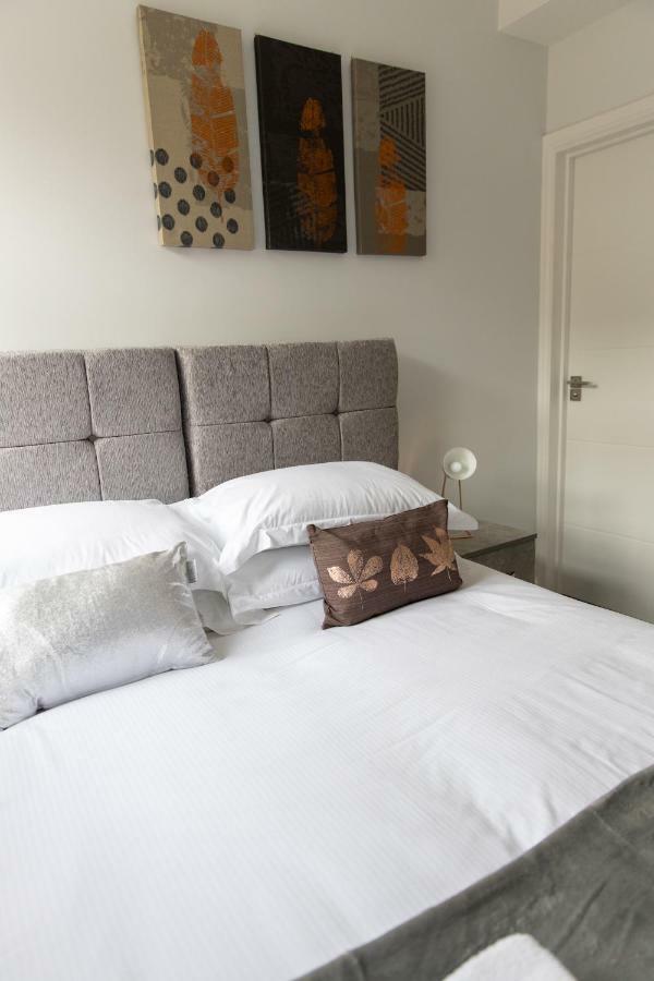 London Northwick Park Serviced Apartments By Riis Property Harrow Kültér fotó