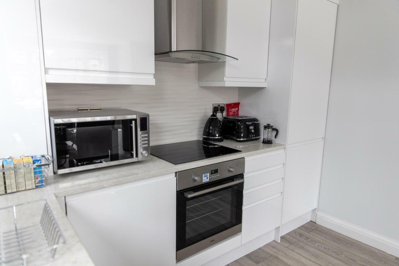 London Northwick Park Serviced Apartments By Riis Property Harrow Kültér fotó