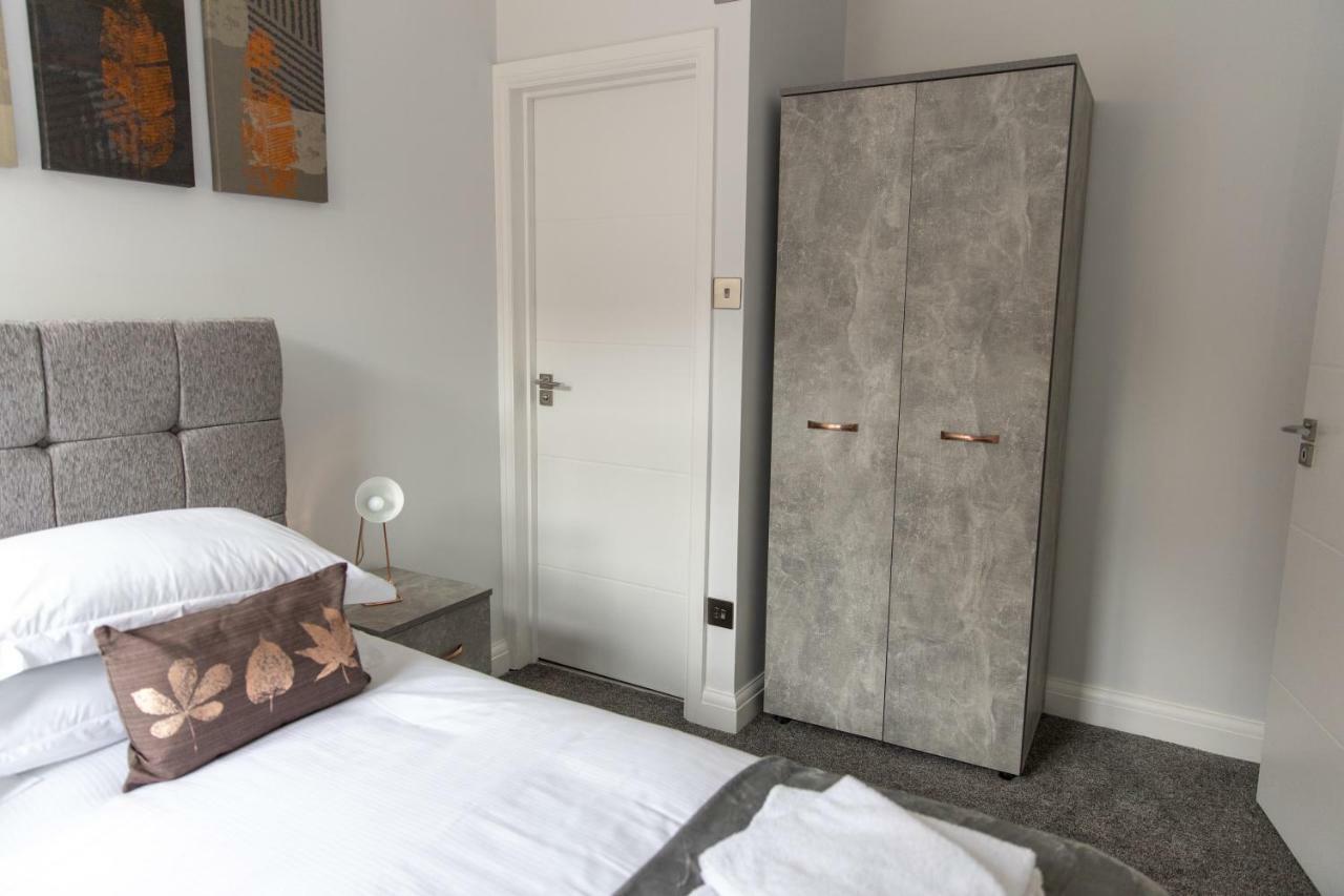London Northwick Park Serviced Apartments By Riis Property Harrow Kültér fotó
