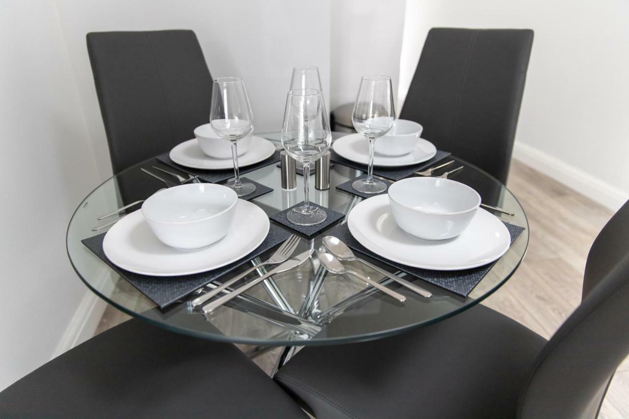 London Northwick Park Serviced Apartments By Riis Property Harrow Kültér fotó