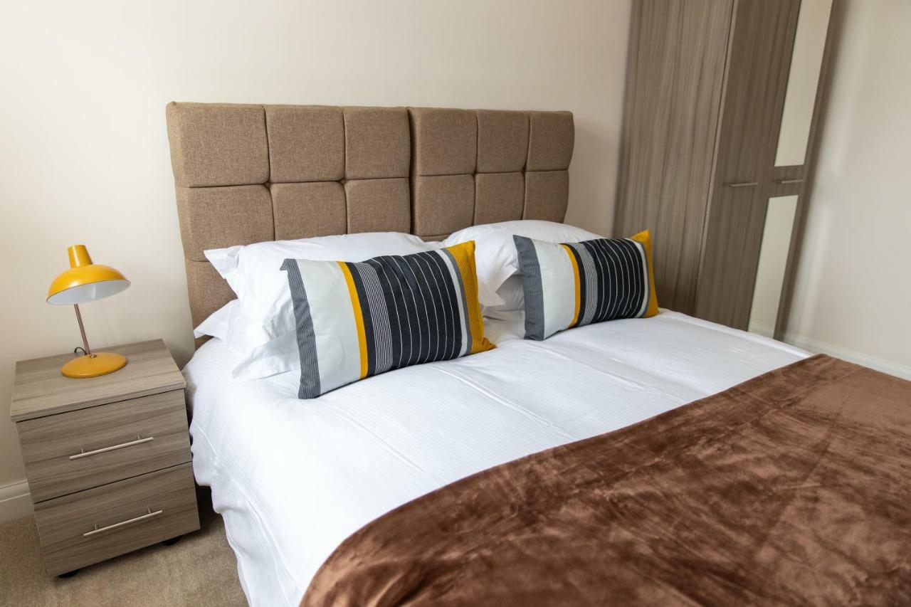 London Northwick Park Serviced Apartments By Riis Property Harrow Kültér fotó