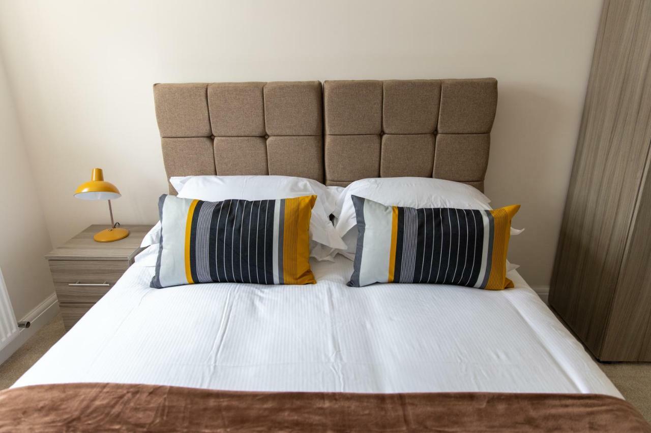 London Northwick Park Serviced Apartments By Riis Property Harrow Kültér fotó