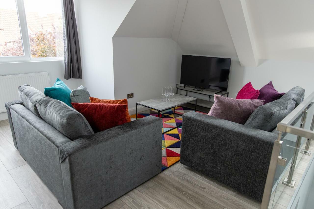 London Northwick Park Serviced Apartments By Riis Property Harrow Kültér fotó